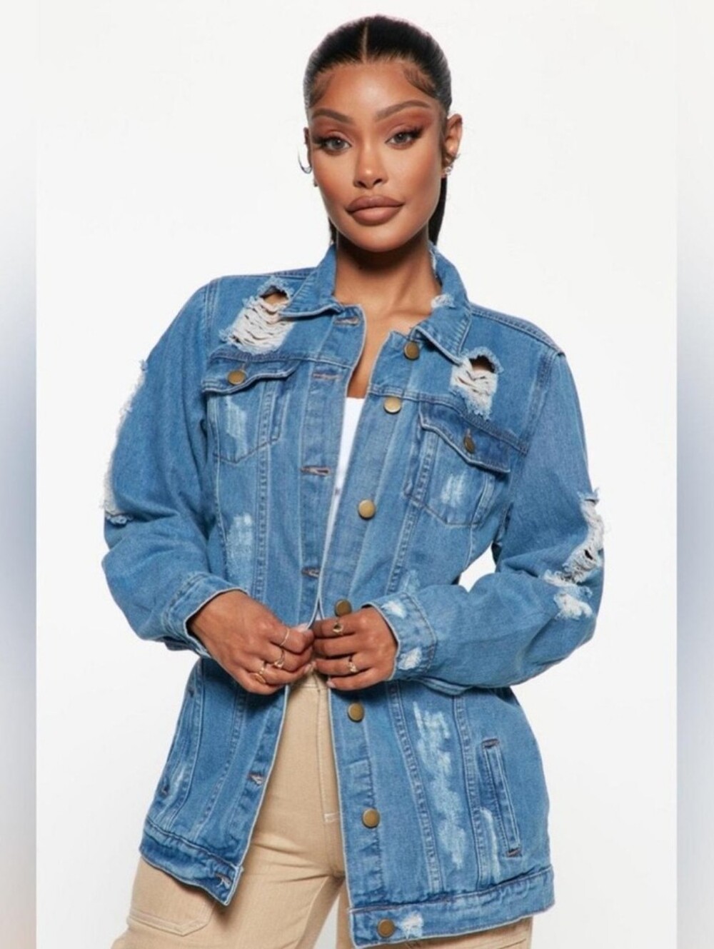 Fashion Nova long sleeve distressed denim jacket Size M